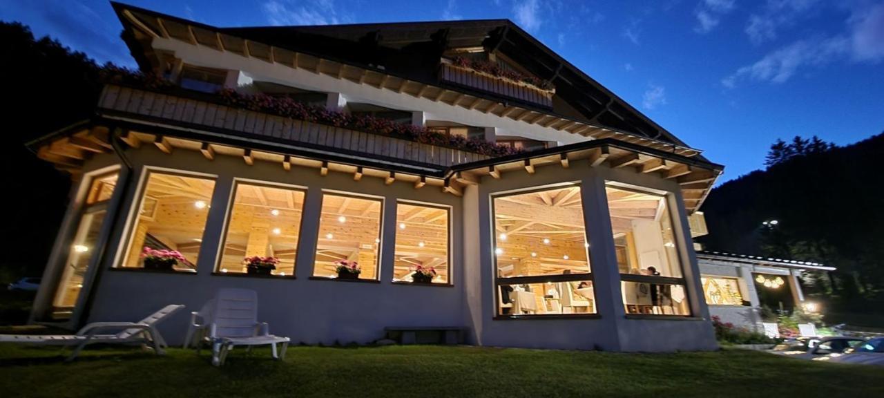 Hotel Dahu Madonna Dış mekan fotoğraf